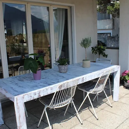 Con Terrazza A Due Minuti Dal Appartamento